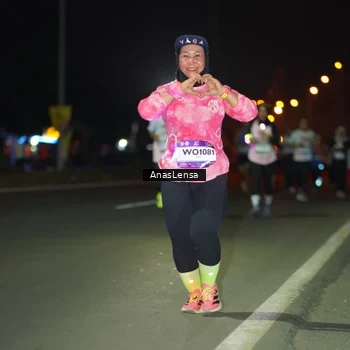 Runner Photo 7637864