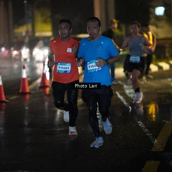 Runner Photo 7637870