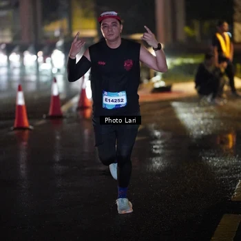 Runner Photo 7637912