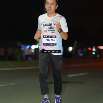 Runner Photo 7637918