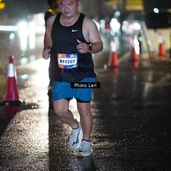 Runner Photo 7637924
