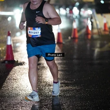 Runner Photo 7637925