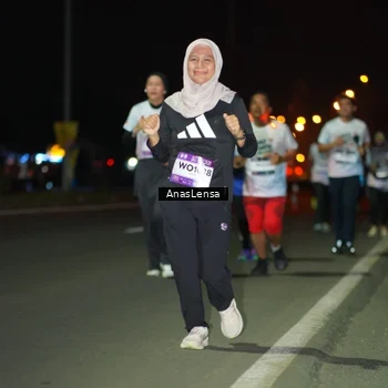 Runner Photo 7637935