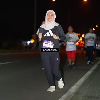 Runner Photo 7637944