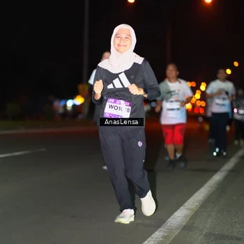 Runner Photo 7637945
