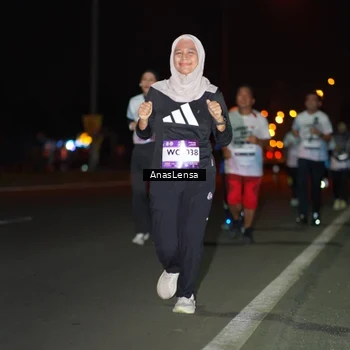 Runner Photo 7637954
