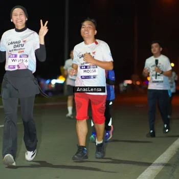 Runner Photo 7637958