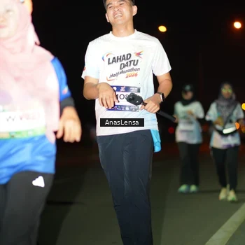 Runner Photo 7637979