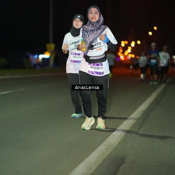 Runner Photo 7637985