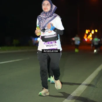Runner Photo 7638000