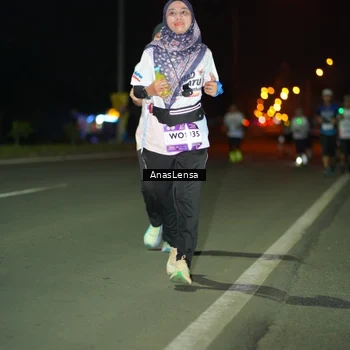 Runner Photo 7638001