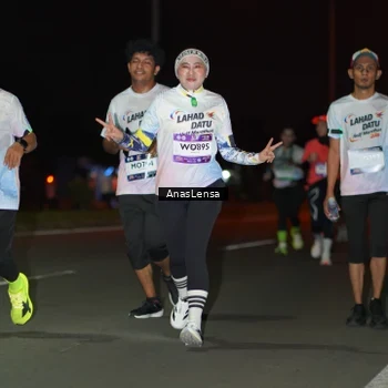 Runner Photo 7638007