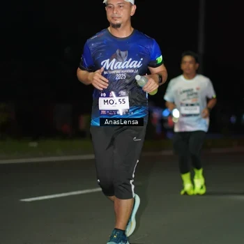 Runner Photo 7638008