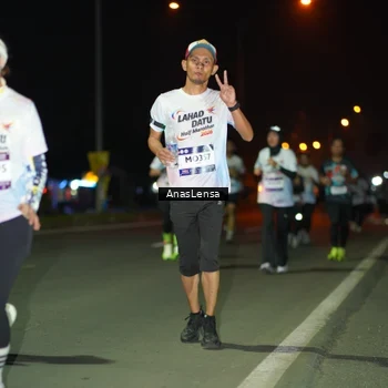 Runner Photo 7638027