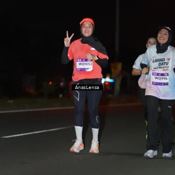 Runner Photo 7638038