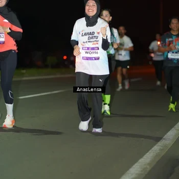 Runner Photo 7638039
