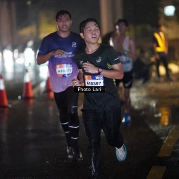 Runner Photo 7638043