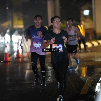 Runner Photo 7638048