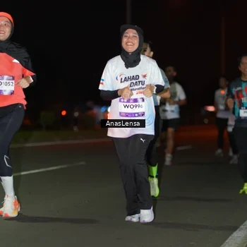 Runner Photo 7638052