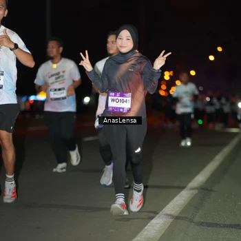 Runner Photo 7638075