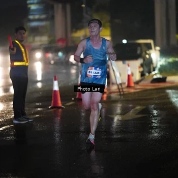 Runner Photo 7638104