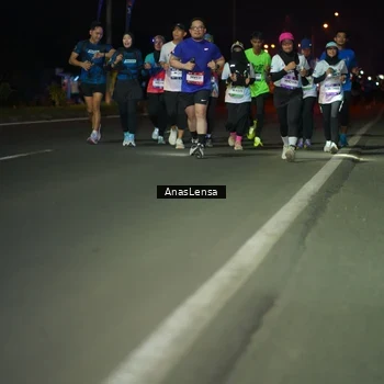 Runner Photo 7638109