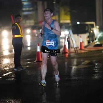 Runner Photo 7638110