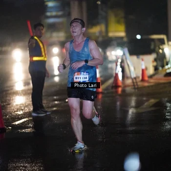 Runner Photo 7638113