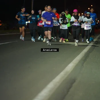 Runner Photo 7638120