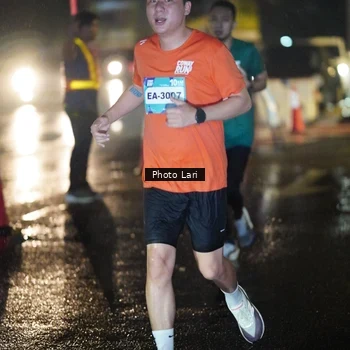 Runner Photo 7638125