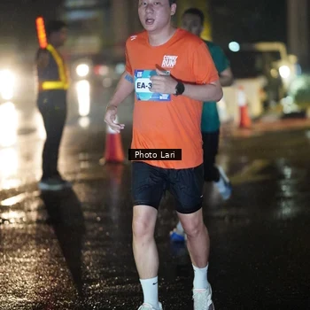 Runner Photo 7638126