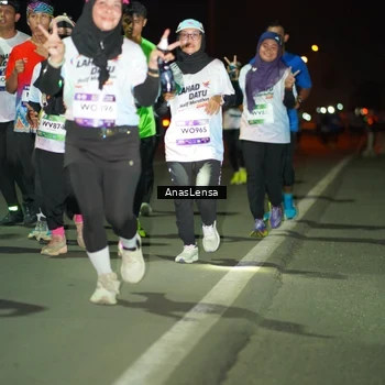 Runner Photo 7638128