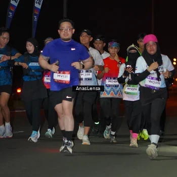 Runner Photo 7638129