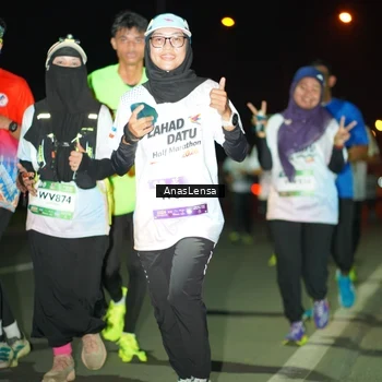 Runner Photo 7638136