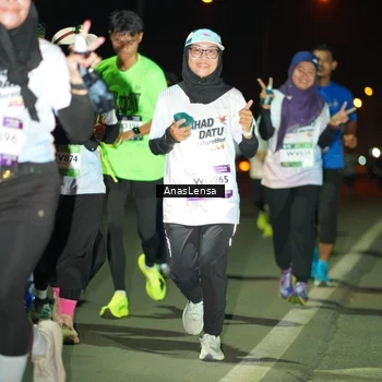 Runner Photo 7638142