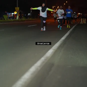 Runner Photo 7638166