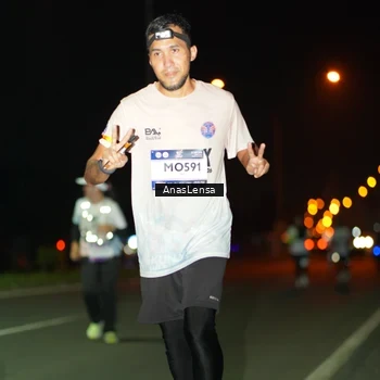 Runner Photo 7638180