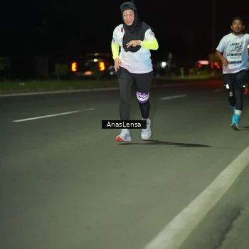 Runner Photo 7638207