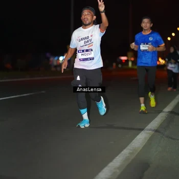 Runner Photo 7638217