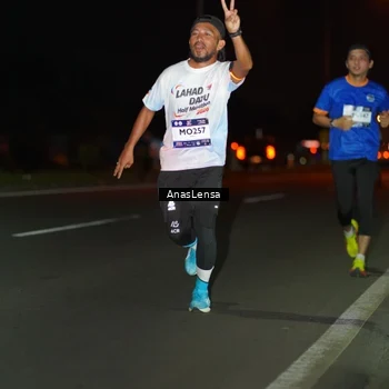 Runner Photo 7638227