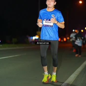 Runner Photo 7638234