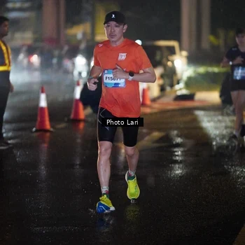 Runner Photo 7638244