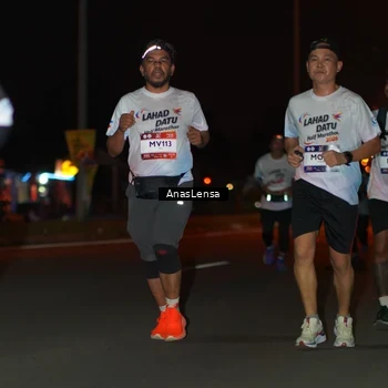 Runner Photo 7638258