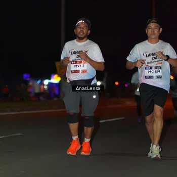 Runner Photo 7638266
