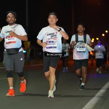 Runner Photo 7638269