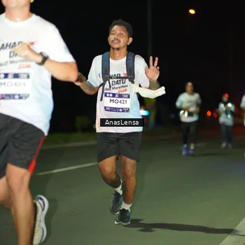Runner Photo 7638291