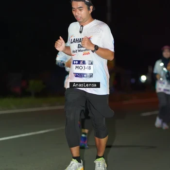 Runner Photo 7638308