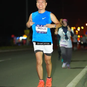 Runner Photo 7638316