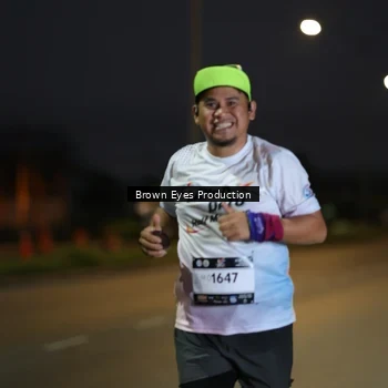 Runner Photo 7638338