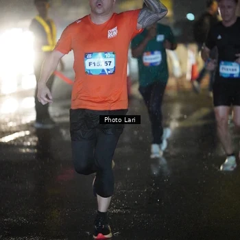 Runner Photo 7638344